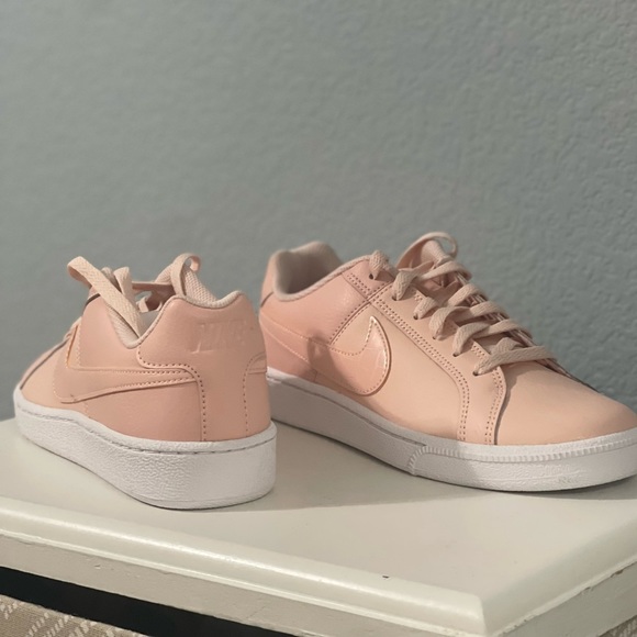 Nike Shoes - Pink/mud nike shoes